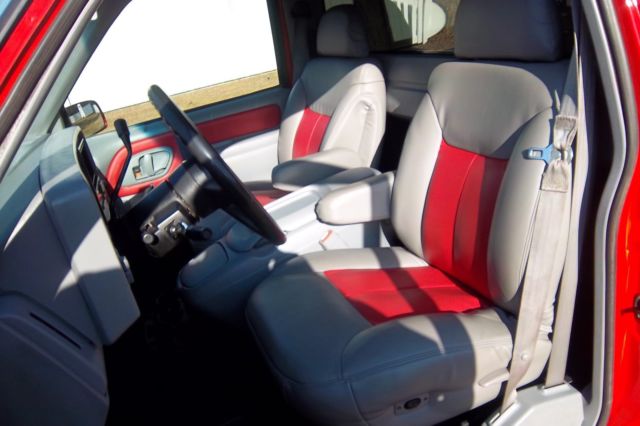 1993 Red Chevrolet Silverado 1500 Standard Cab Pickup