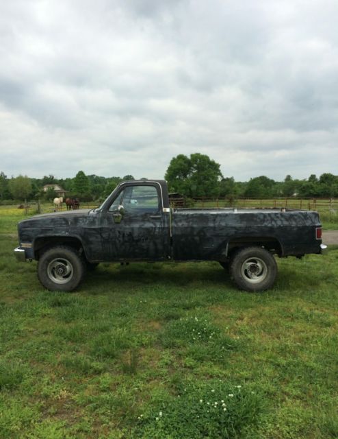 1986 Black Chevrolet C/K Pickup 1500 Fleet Side