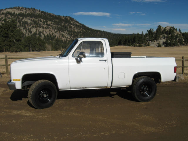 1986 Black Chevrolet C/K Pickup 1500 Standard Cab Pickup