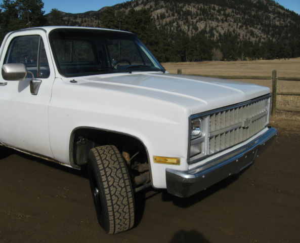 1986 Black Chevrolet C/K Pickup 1500 Standard Cab Pickup