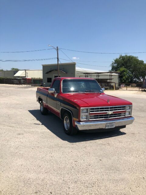 1987 Chevrolet C-10 Standard Cab Pickup