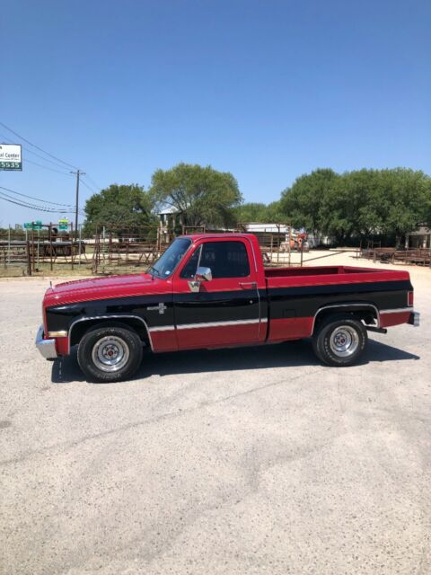 1987 Chevrolet C-10 Standard Cab Pickup