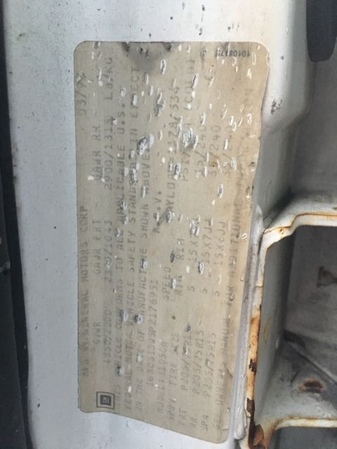 1993 White Chevrolet S-10