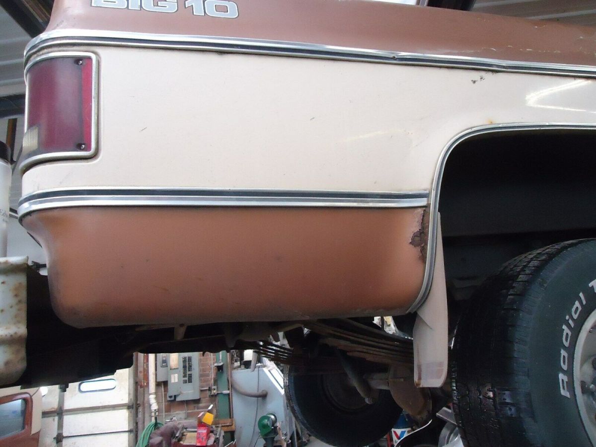 1979 Tan Chevrolet C-10 Standard Cab Pickup