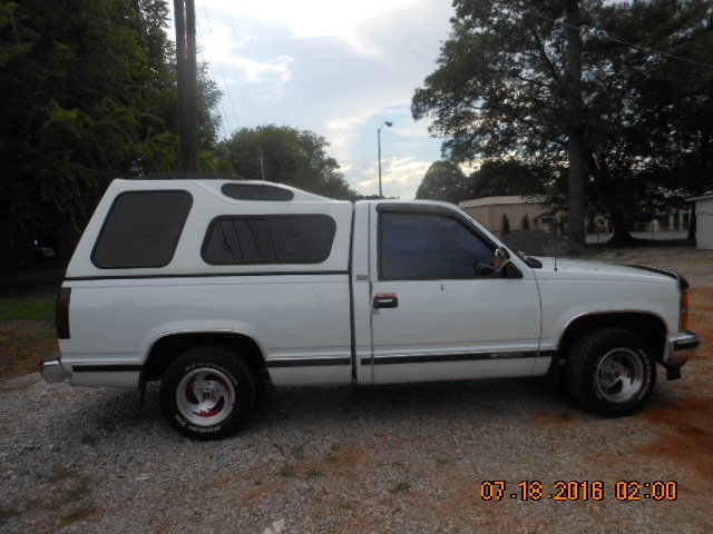 1984 Brown Chevrolet Silverado 1500 Standard Cab Pickup