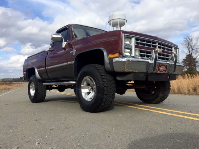 1985 Burgundy Chevrolet C-10 Standard Cab Pickup