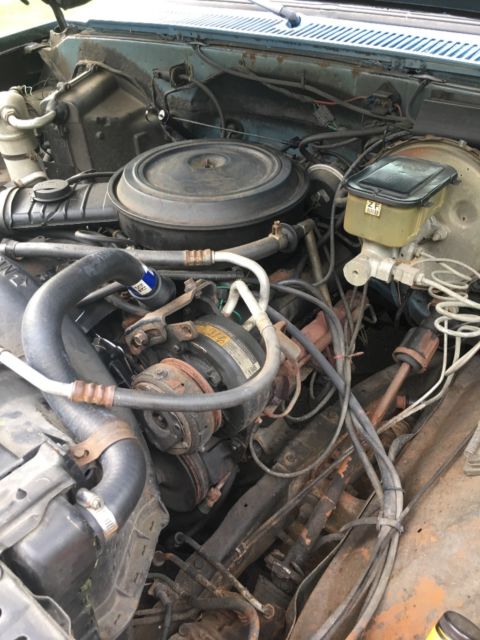 1984 Blue Chevrolet Silverado 1500 Standard Cab Pickup