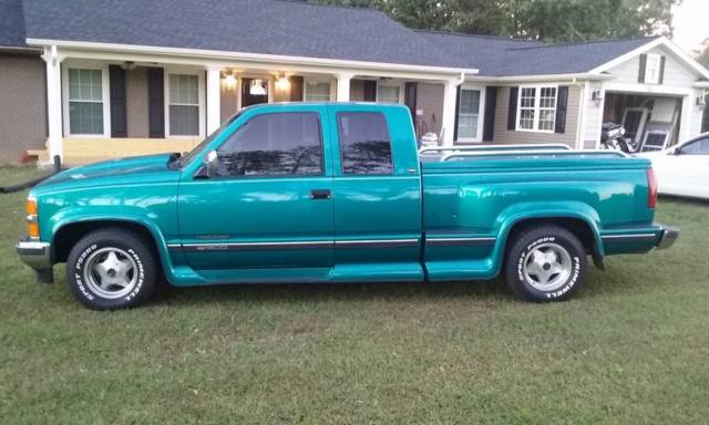 1988 Burgundy Chevrolet Other Pickups Standard Cab Pickup
