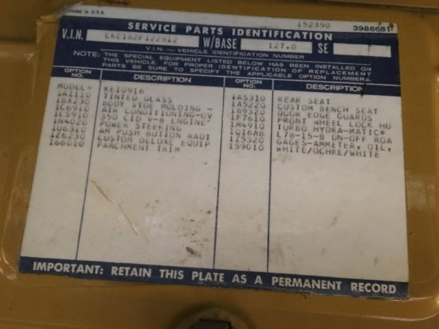 1972 Ochre/white Chevrolet Suburban SUV