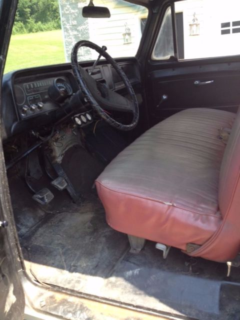 1965 Primer Chevrolet C-10