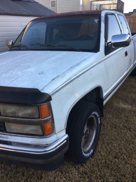 1992 White Chevrolet C/K Pickup 1500 Extended Cab Pickup