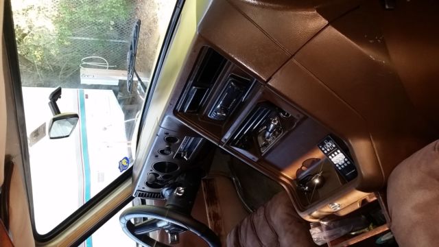 1989 White Chevrolet VAN Van