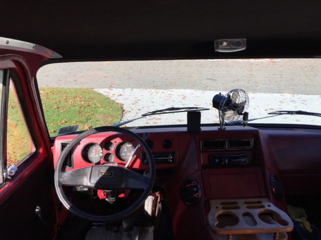 1981 Red Chevrolet G20 Van Standard Passenger Van