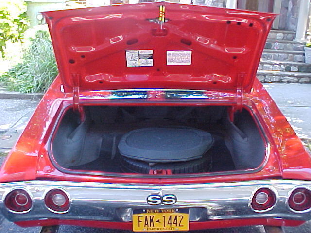 1972 RED Chevrolet Chevelle SD