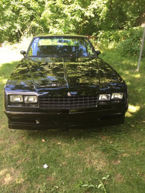 1985 Black Chevrolet Monte Carlo Coupe