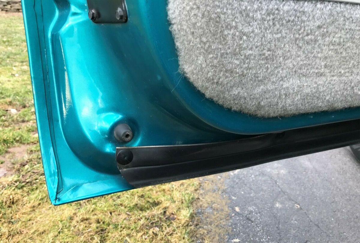 1994 White Chevrolet Other Pickups Extended Cab Pickup