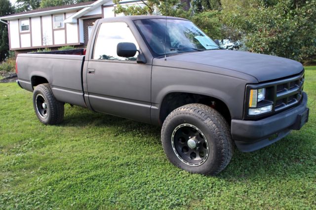 1991 Black Chevrolet C/K Pickup 1500 Standard Cab Pickup