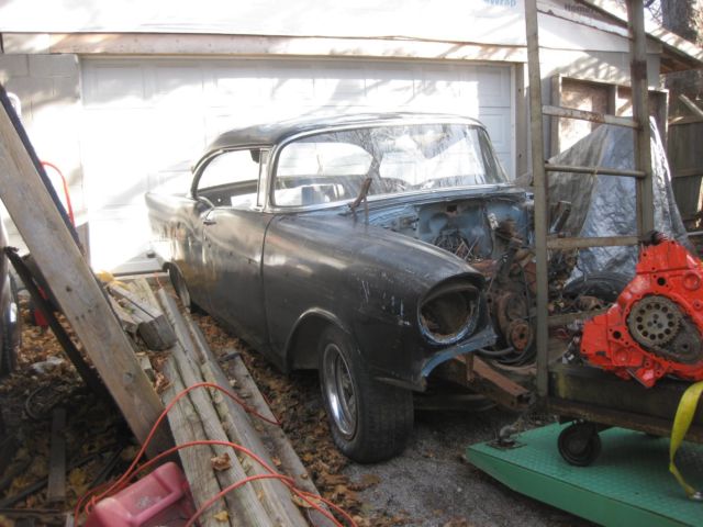 1957 Chevrolet Bel Air/150/210