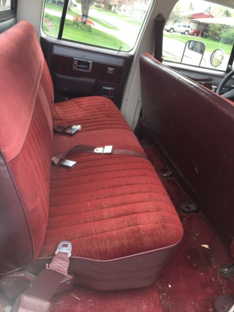 1987 White Chevrolet Silverado 3500 Crew Cab Pickup