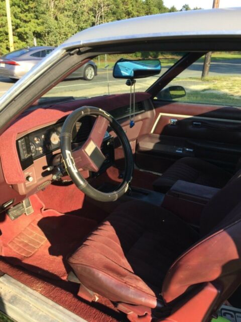1986 Silver Chevrolet El Camino Pickup Truck