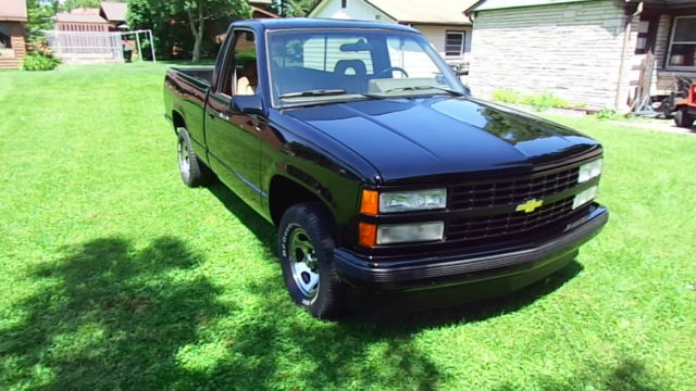 1993 Black Chevrolet C/K Pickup 1500