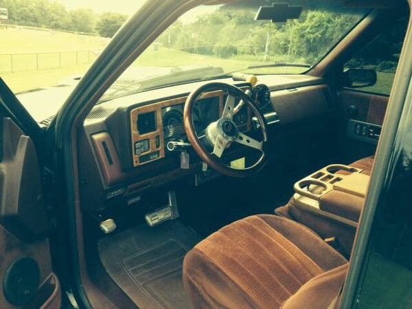 1990 Black Chevrolet Other Pickups Standard Cab Pickup