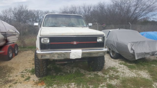 1981 White Chevrolet C/K Pickup 1500 Standard Cab Pickup