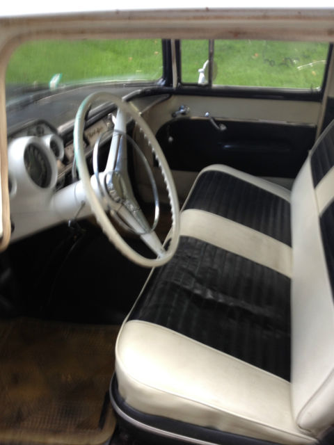 1957 Black Chevrolet Bel Air/150/210 Sedan