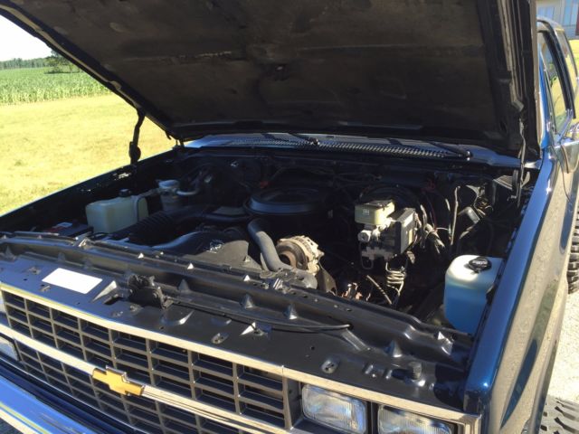 1991 Blue Metallic Chevrolet Blazer SUV