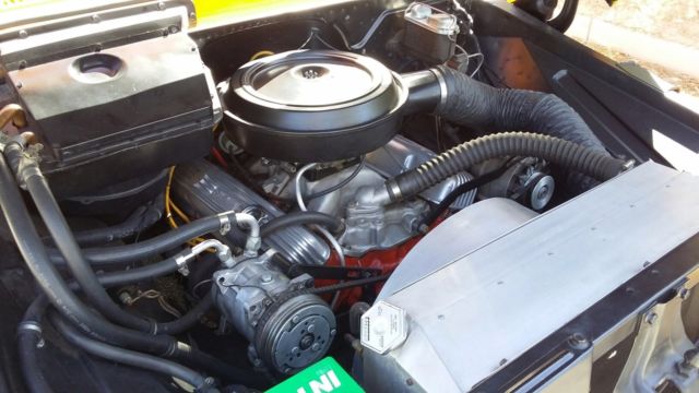 1965 Yellow Chevrolet C-10 Standard Cab Pickup