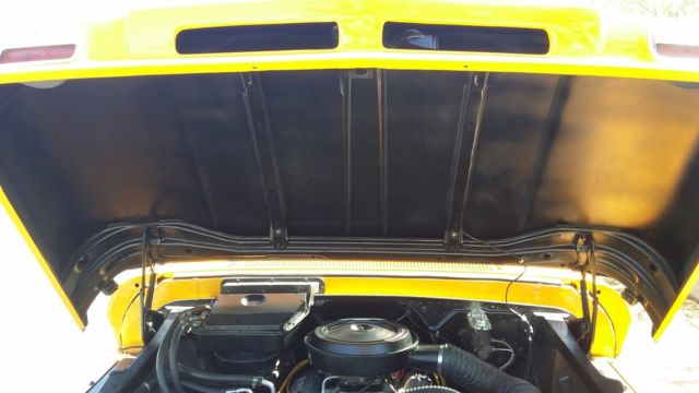 1965 Yellow Chevrolet C-10 Standard Cab Pickup