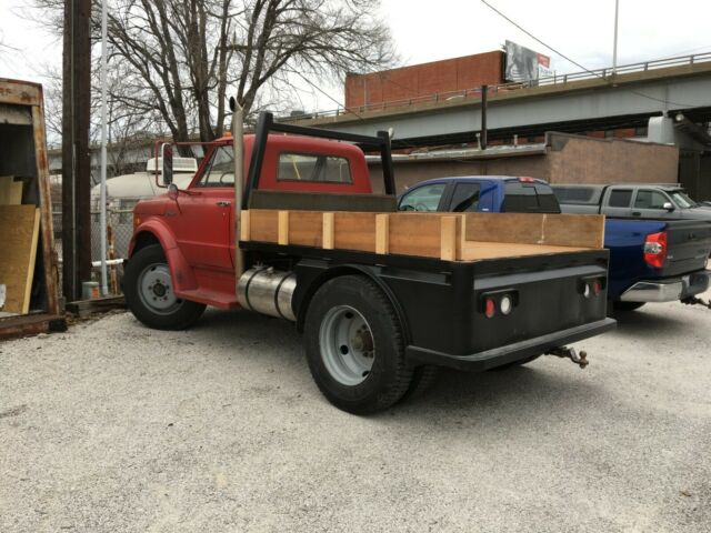 1968 Red Chevrolet C-10