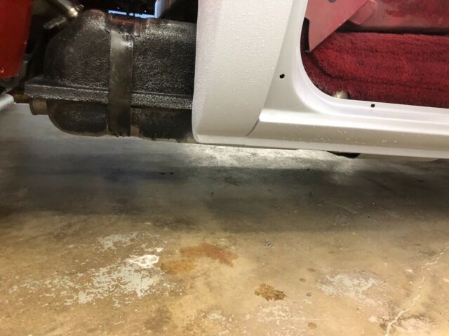 1976 Orange Chevrolet C-10 Stepside short bed