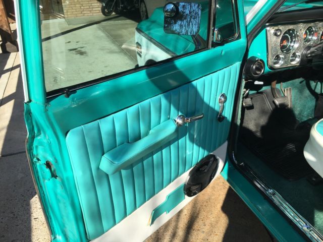 1970 Yellow Chevrolet C-10 Standard Cab Pickup