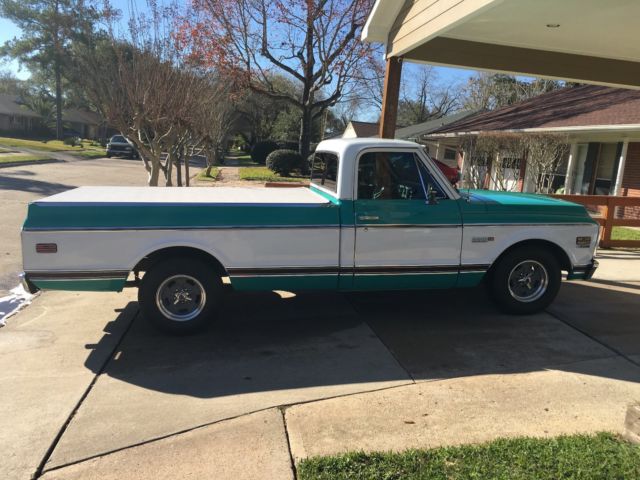 1970 Yellow Chevrolet C-10 Standard Cab Pickup