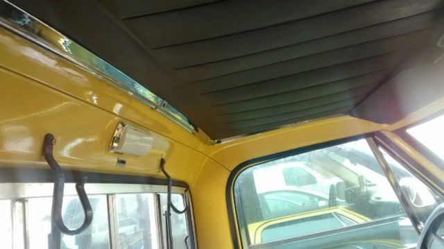 1971 Yellow Chevrolet C-10