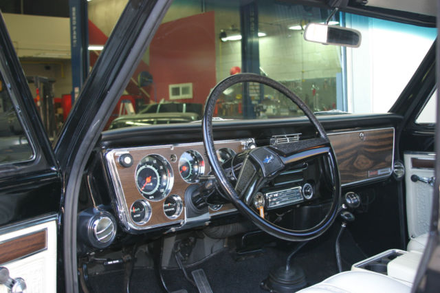 1971 Black Chevrolet C-10