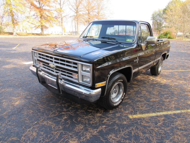 1986 Black Chevrolet C-10