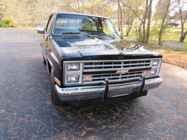 1986 Black Chevrolet C-10