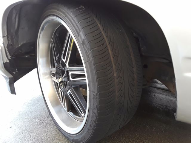 1990 Silver Chevrolet Silverado 1500 Regular cab short bed