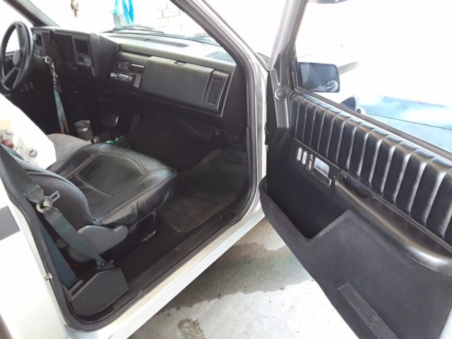 1990 Silver Chevrolet Silverado 1500 Regular cab short bed