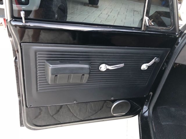 1971 Black Chevrolet C-10