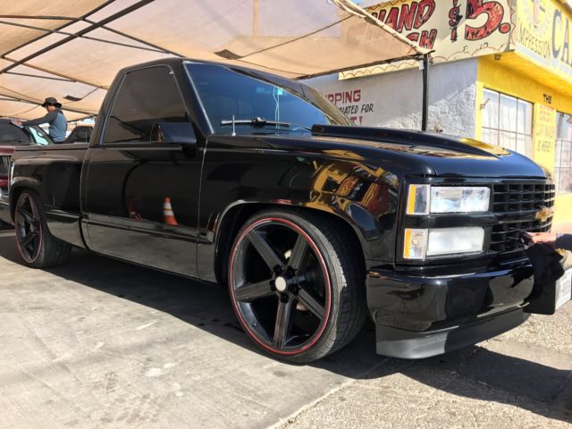 1991 Chevrolet C/K Pickup 1500 Standard Cab Pickup