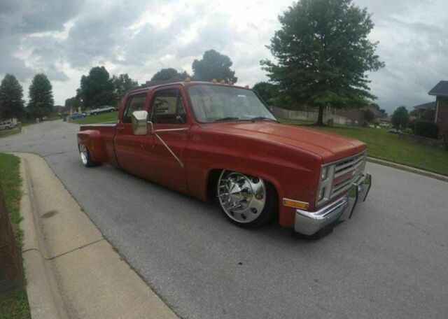 1986 Red Chevrolet C/K Pickup 3500 Crew Cab Pickup