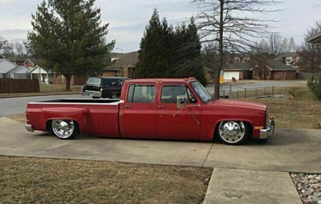 1986 Red Chevrolet C/K Pickup 3500 Crew Cab Pickup