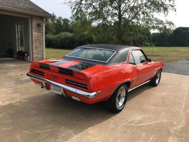 1969 Orange Chevrolet Camaro Coupe