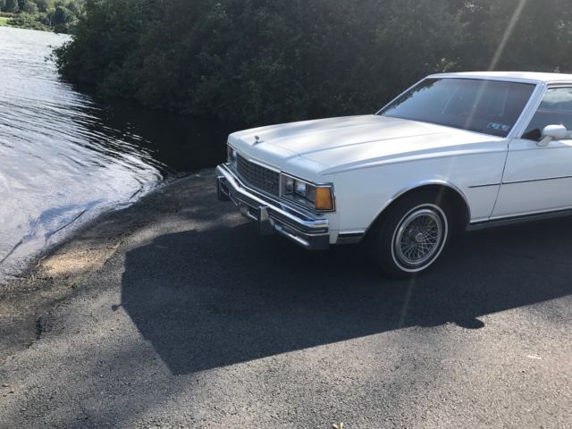 1978 White Chevrolet Capriceold Sedan