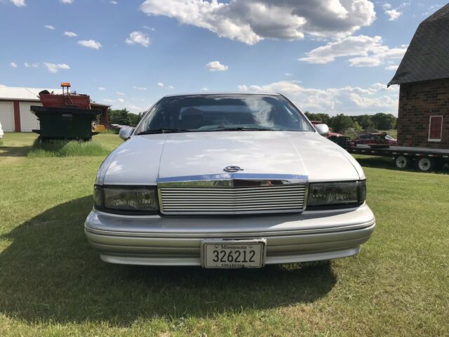 1991 Silver Chevrolet Caprice Sedan