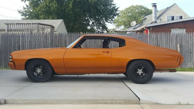 1971 Orange Chevrolet Chevelle Coupe