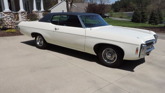 1969 White Chevrolet Capriceold Coupe